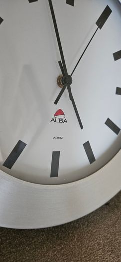 Wall clock