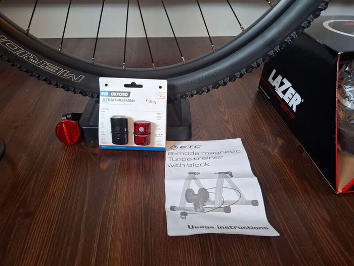 Merida Big Seven 60 Mountain Bike Bundle