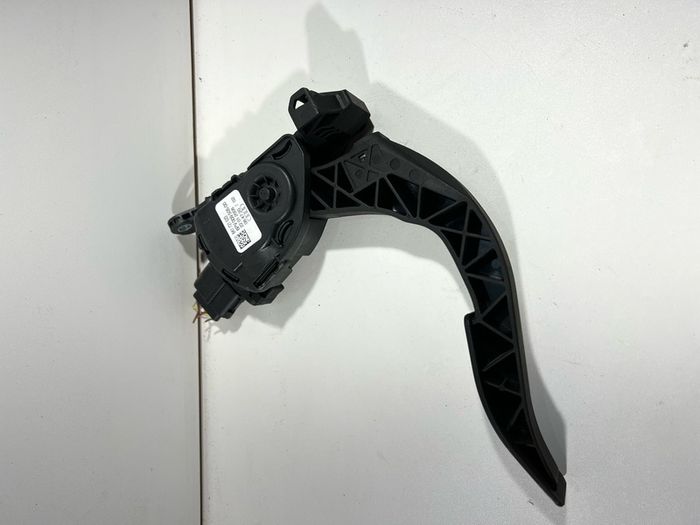 2008 Audi A4 B8 Accelerator Throttle Pedal 8k1721523.