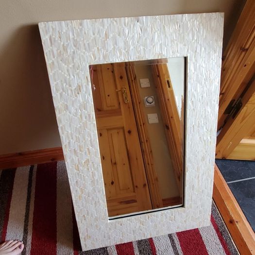 beautiful marble effect mirror