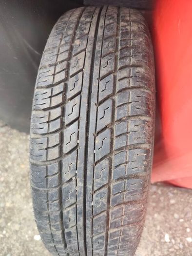 165/65r14 opel Corsa rim good for  spare wheel ,needs a paint. the tire is in good condition 80%