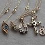 Vintage 9 CT gold necklaces, pendans.  Price from 65 euro Image 2