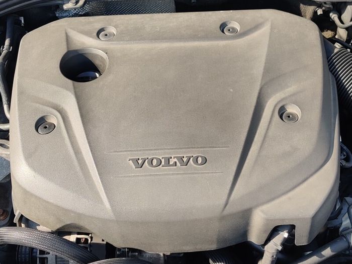 2015 Volvo V60/S60 Engine Cover 1969 Diesel 31368883