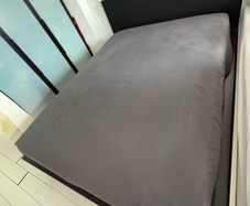 Wooden king size bed with matress