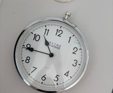 Wall clock