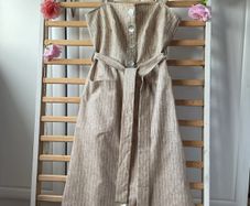 dress Bnwt size 10 linen midi dress with belt