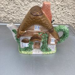 Vintage Teapot  - Cottage