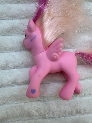 My Little Pony G3 Hidden Treasure Pegasus Pink Glitter Jewel 2004 Dirty Used Please see photos