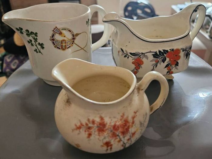 5 Small Collectable Jugs