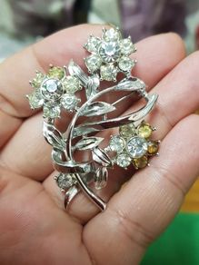 Brooch