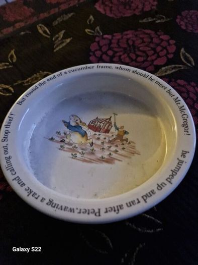 Vintage Wedgewood peter Rabbit nursery bowl