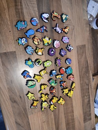 Pokemon croc charms