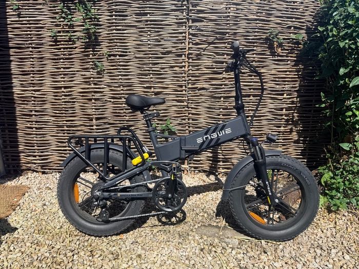 Engwe Engine Pro 2.0 folding e-bike