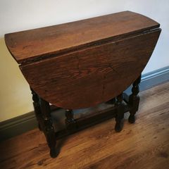 Vintage antique double leaf table