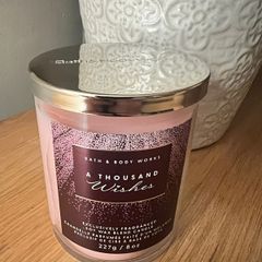 Bath & Body Works Candle A thousand Wishes (New)
