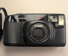 Pentax IQZoom 60: Classic 35mm Point & Shoot (Film Tested)