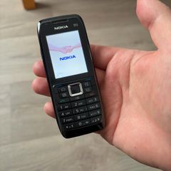Nokia E51