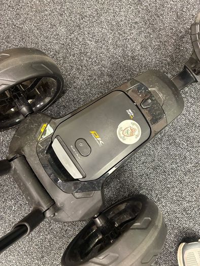Powakaddy FX1 Electric Golf Trolley
