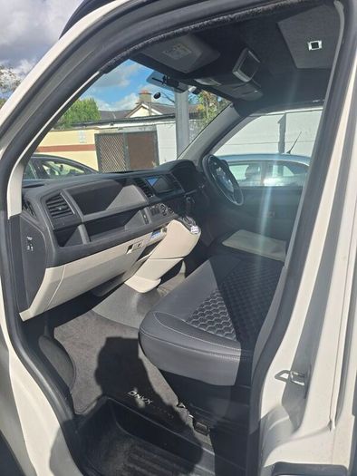 VW Transporter Campervan