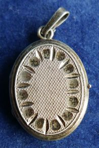 Antique Solid Silver 925 Locket Oval Stepped Pendant Necklace Picture Photo Vintage Jewelry 7,6g