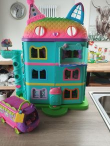 Gabby's Dollhouse, Party Bus and accessories