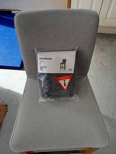 bar stool