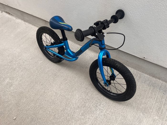 Cuda balance bike with brake