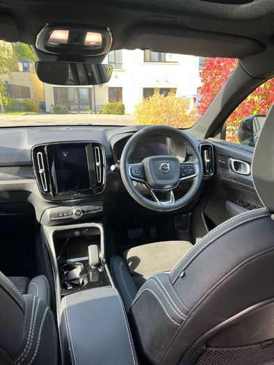 Volvo XC40 2023