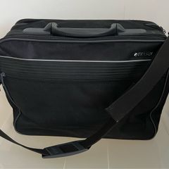 Crossbody Travel bag / suitcase