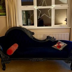 Chaise Longue - deep navy blue velvet