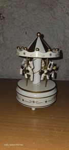 Wind-Up Musical Carousel