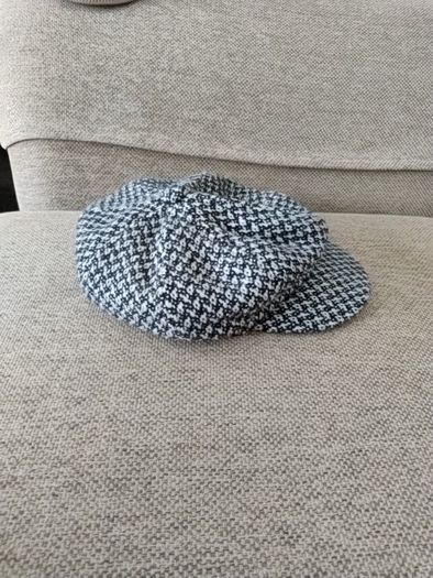 Shandon wool cap hat one size fits all in very good condition with elastic on back FREE STANDARD POSTAGE INCLUDED