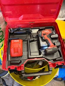 Hilti 12volt drill