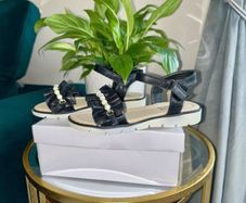 Brand New Girls Black Sandals with Velcro Straps. Size UK 1 / EU 33