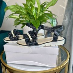 Brand New Girls Black Sandals with Velcro Straps. Size UK 1 / EU 33