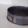Spring form cake tin Image 3