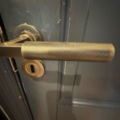 Heritage Brass Door Handles (Lever on Rose)