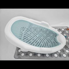 Bath support seat