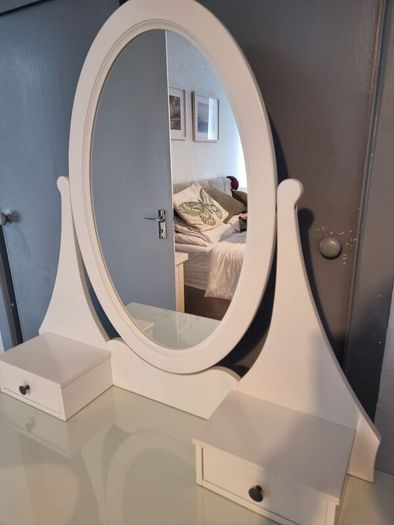 ikea dressing table with mirror