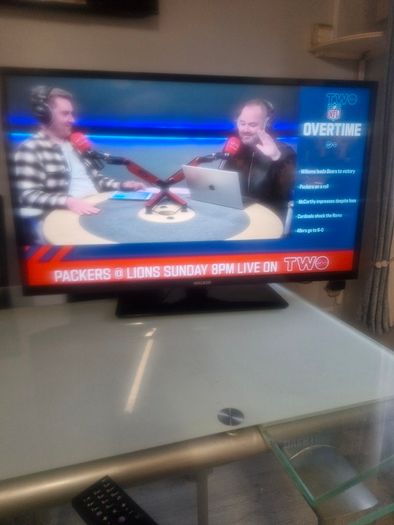 Walker 40in Smart Tv