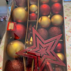 Tesco 100 piece Christmas hanging decorations - brand new