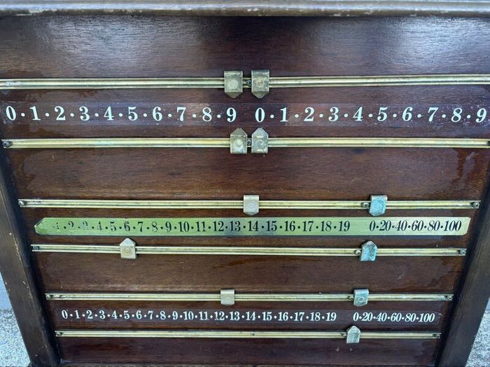Vintage Snooker Scoreboard