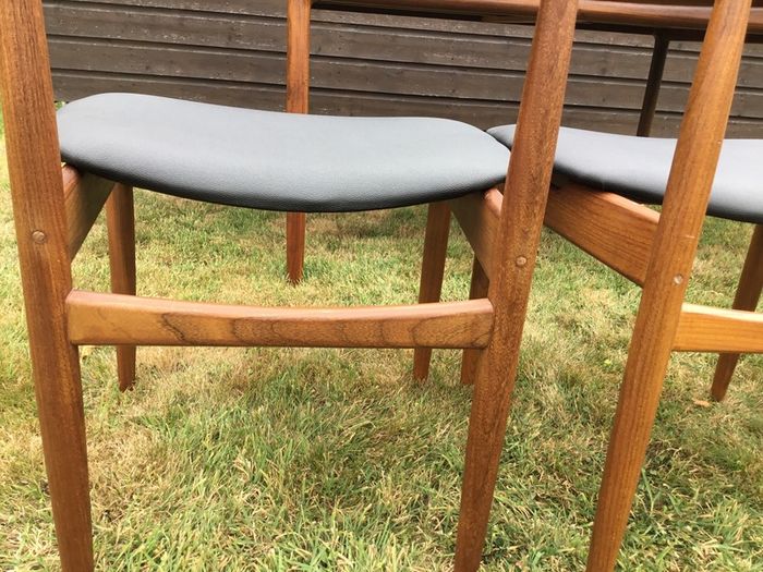 Mid Century Vintage Ib Kofod Larsen Signature Danish Range Dining Set