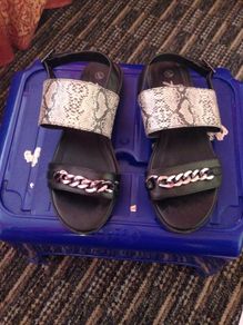 girls sandals