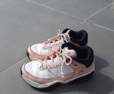 Nike air jordan girls size 3.5 UK
