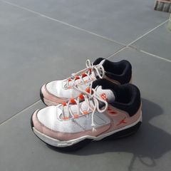 Nike air jordan girls size 3.5 UK