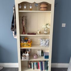 Book case