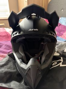 Moto Cross Enduro helmet Airoh Switch Color Matte Black