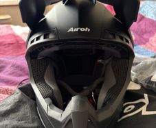 Moto Cross Enduro helmet Airoh Switch Color Matte Black