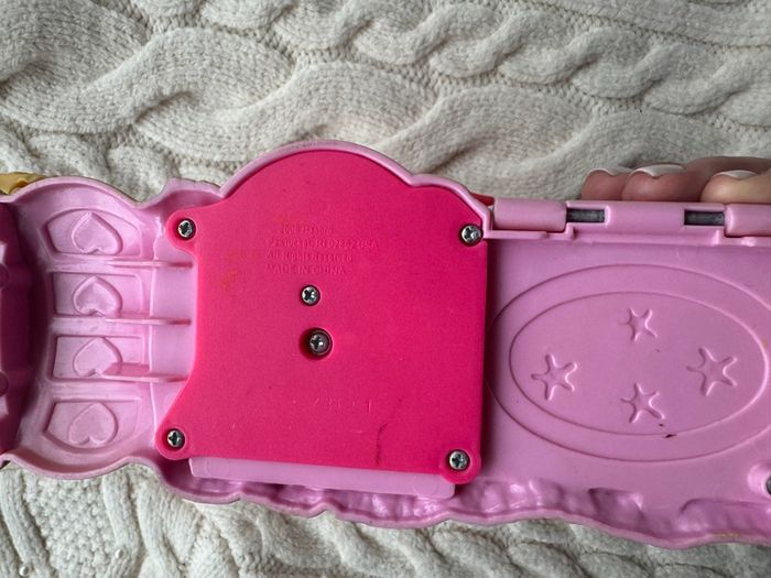 2006 My Little Pony Fancy Fashions Boutique Purse House Playset, Purse Only Used Please look at the pictures